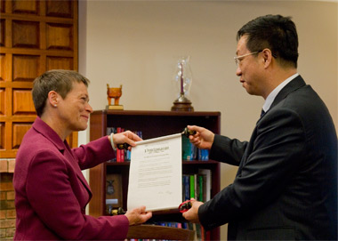 Chancellor Rita Cheng and Northeast Normal University President Liu Yichun 