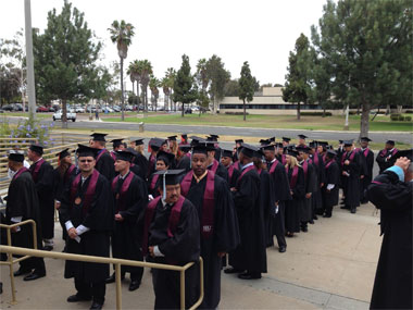 SIU Carbondale celebrates off-campus graduates