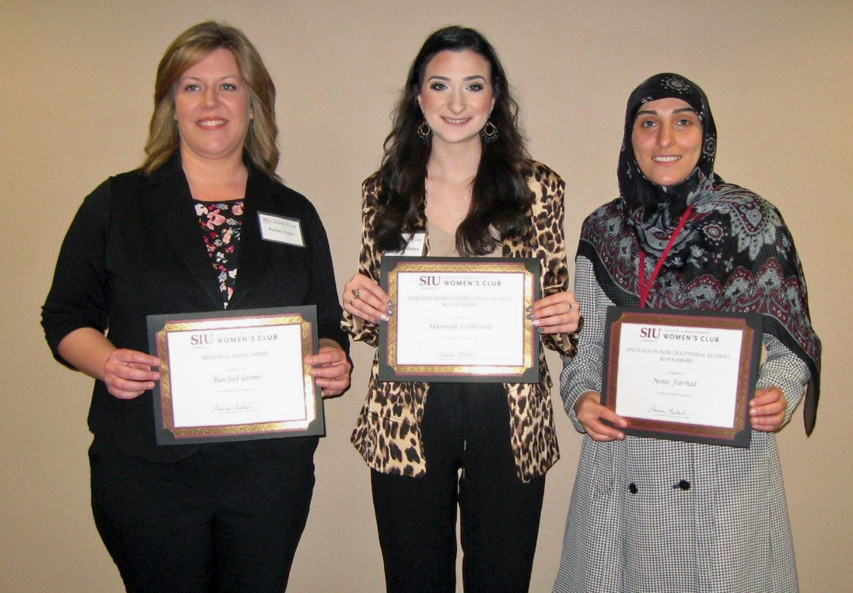 womens-club-scholarship-recipients