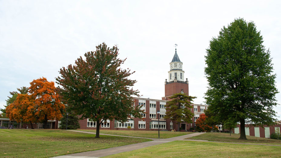 fall-Pulliam Hall