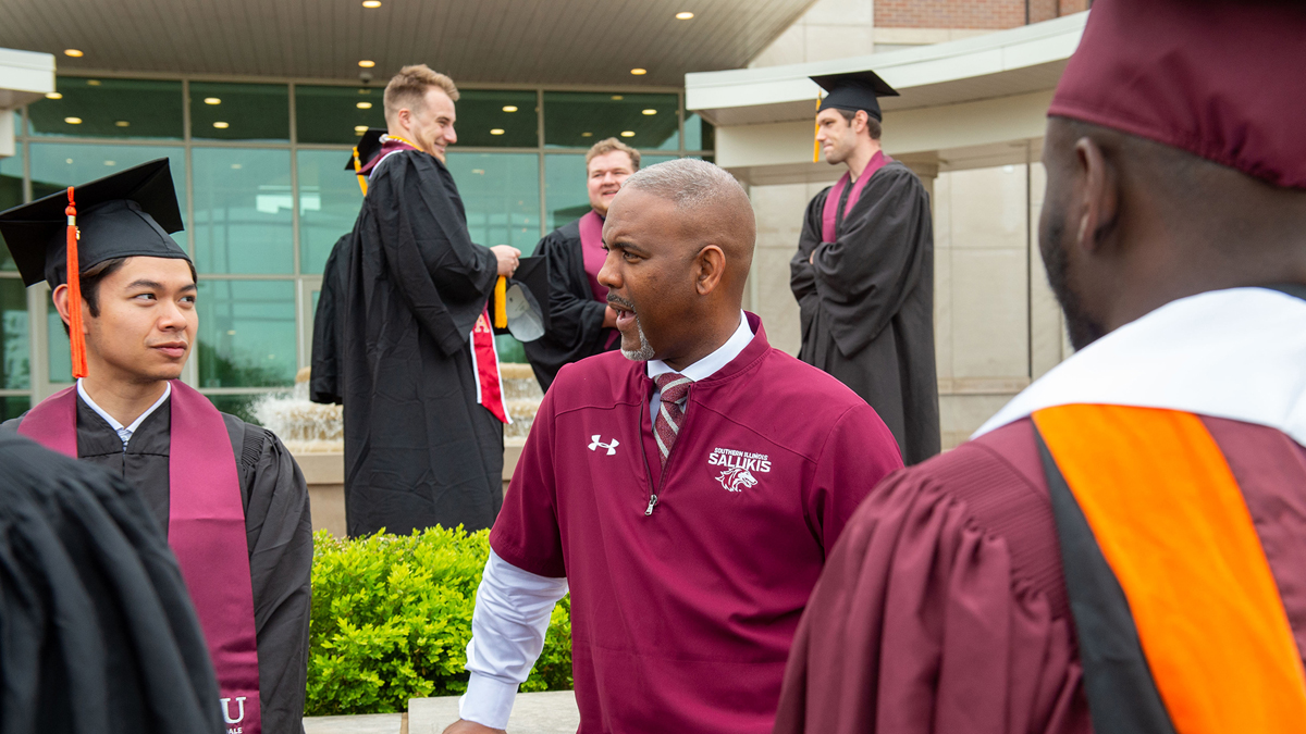 Sixteen Chancellor’s and Provost’s Scholars graduate from SIU Carbondale