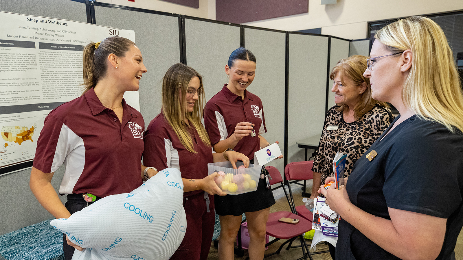 Nursing students discuss good sleep.