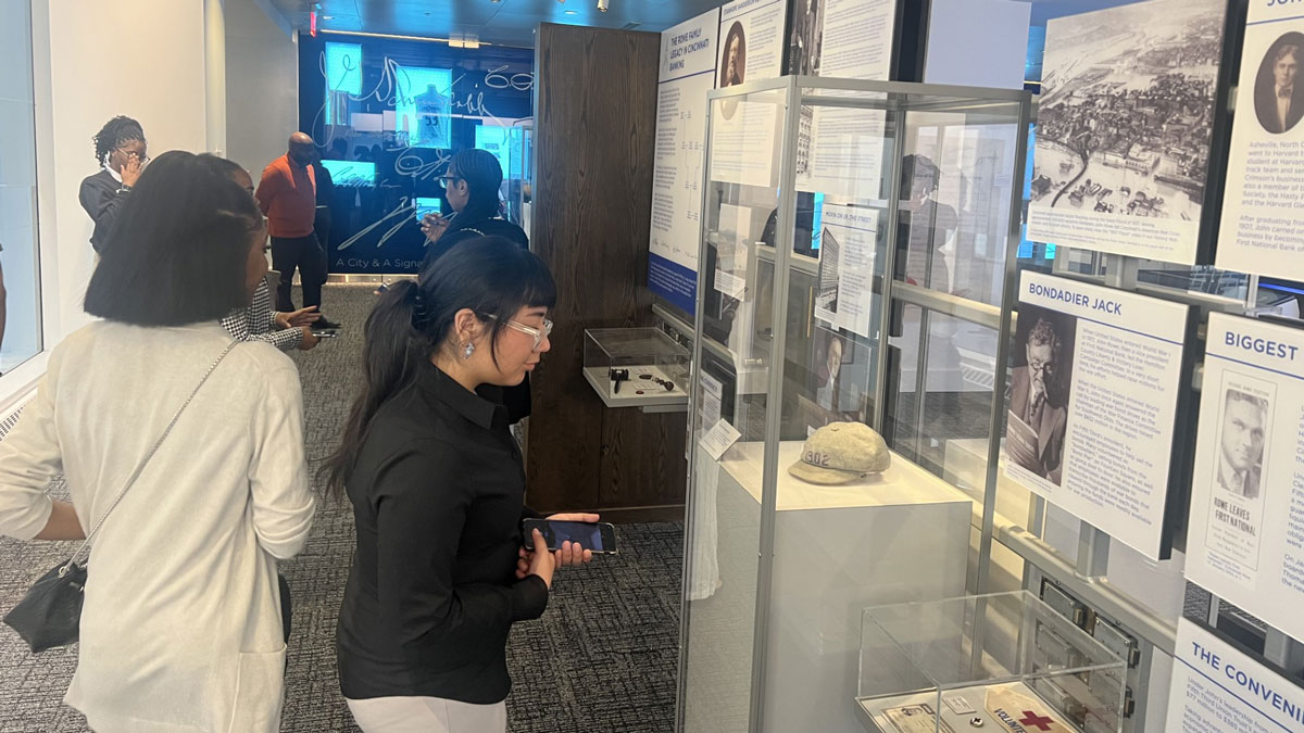CPS students take a tour of a bank and museum.