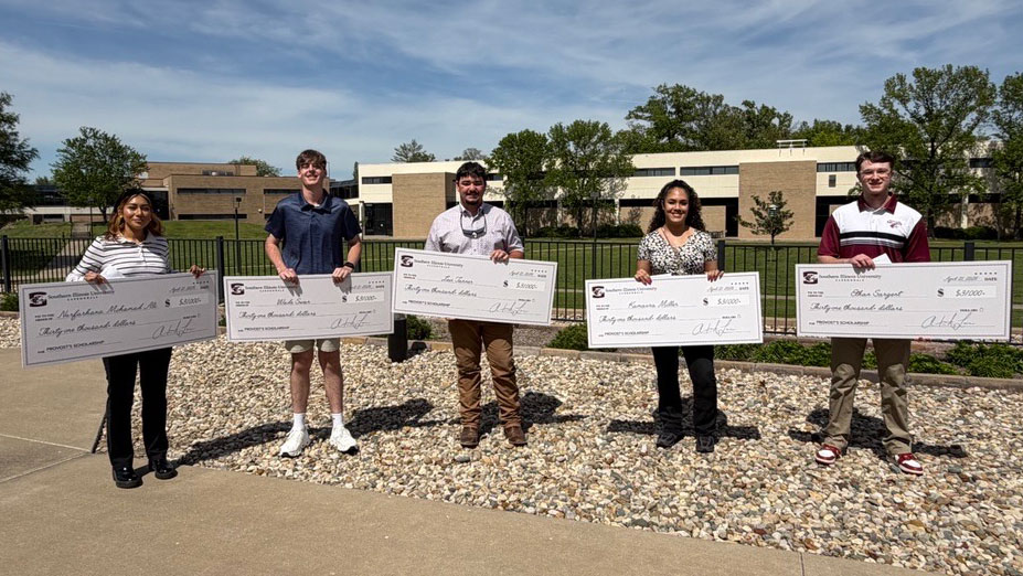 Five students holding checks for SIU Provost Scholarships