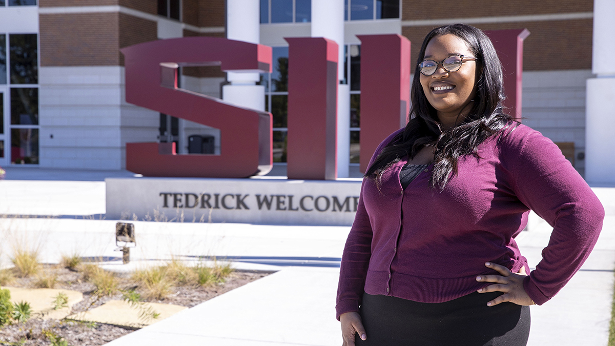 Kaitlynne Franklin, outside the Tedrick Welcome Center at SIU Carbondale.