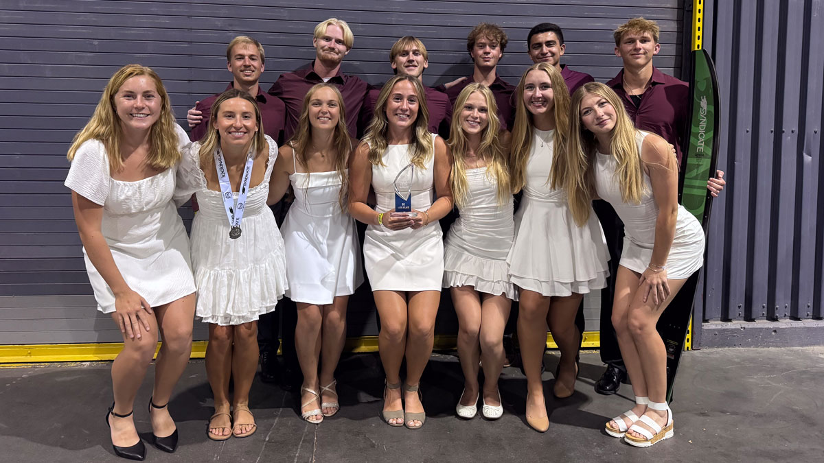 SIU Waterski team.